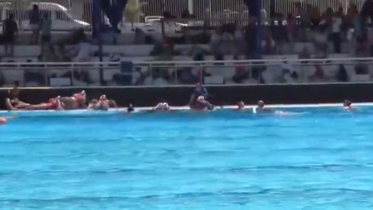  Pucnjava prekinula vaterpolo meč 