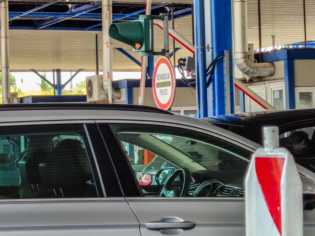  Šta smijete unijeti u Srbiju bez carine 