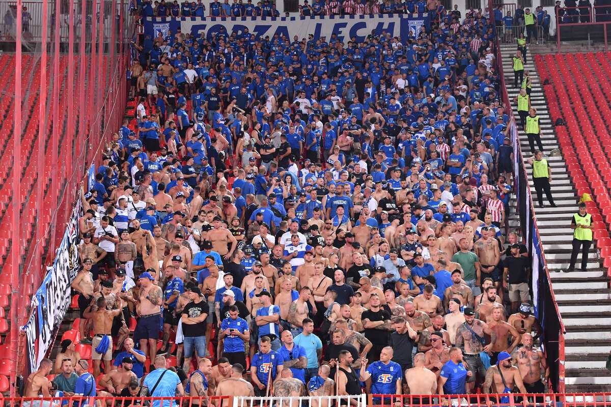  Navijači Leha pretučeni u Beogradu: "Sačekuša" na auto-putu, napadnuti štanglama 