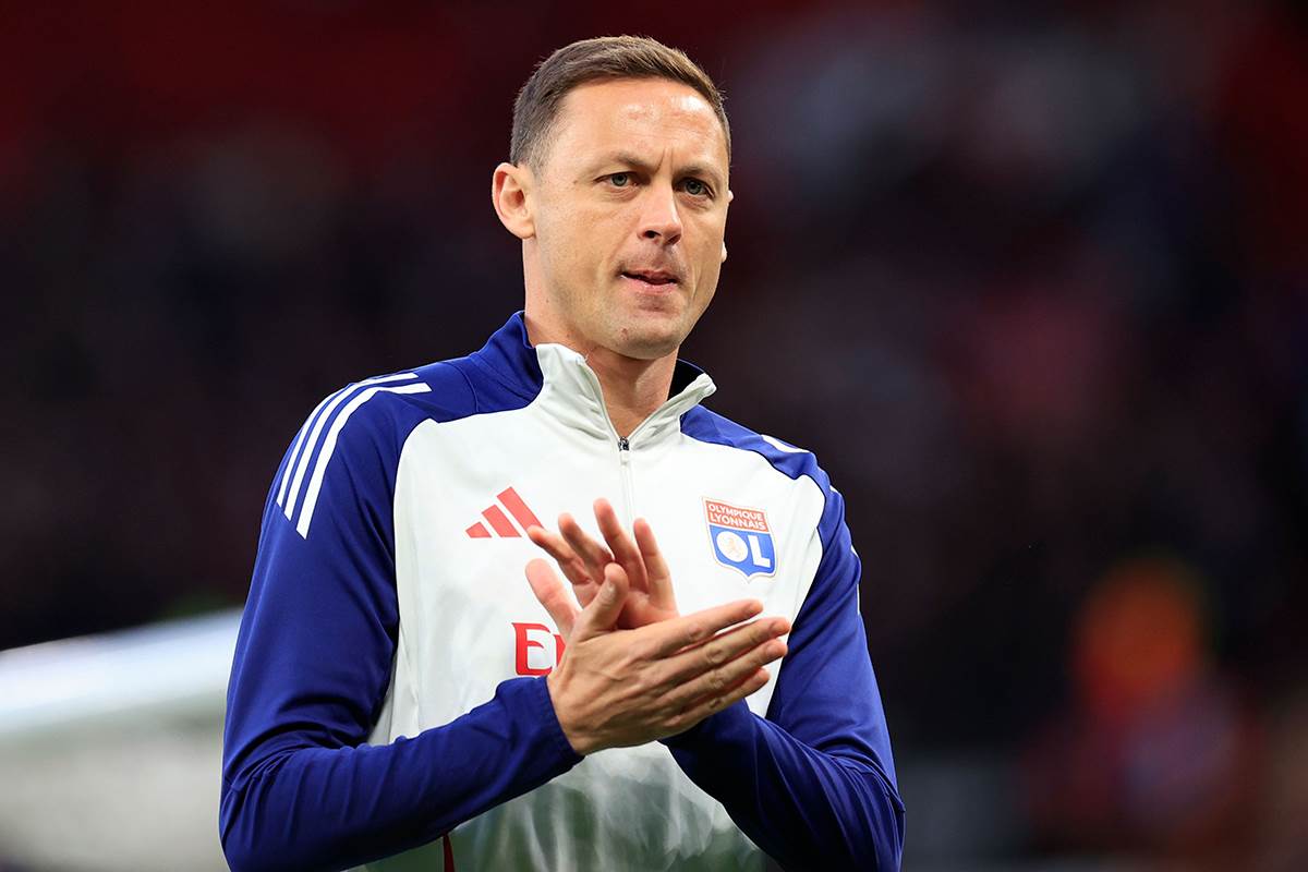  nemanja matic ide u ajaks umjesto tadica 