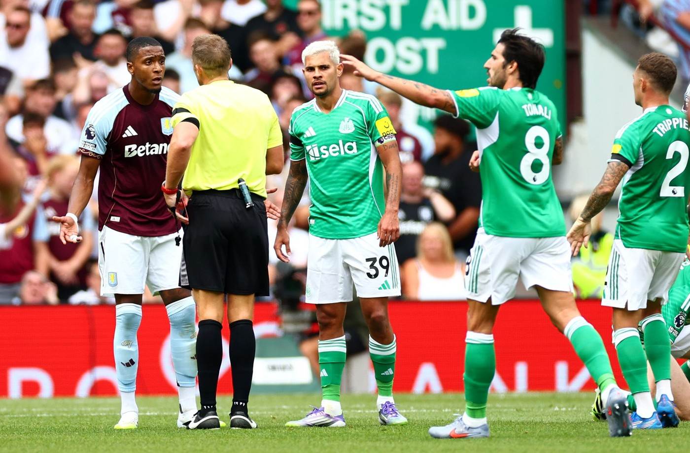  Premijer liga Aston Vila Njukasl 0 0  