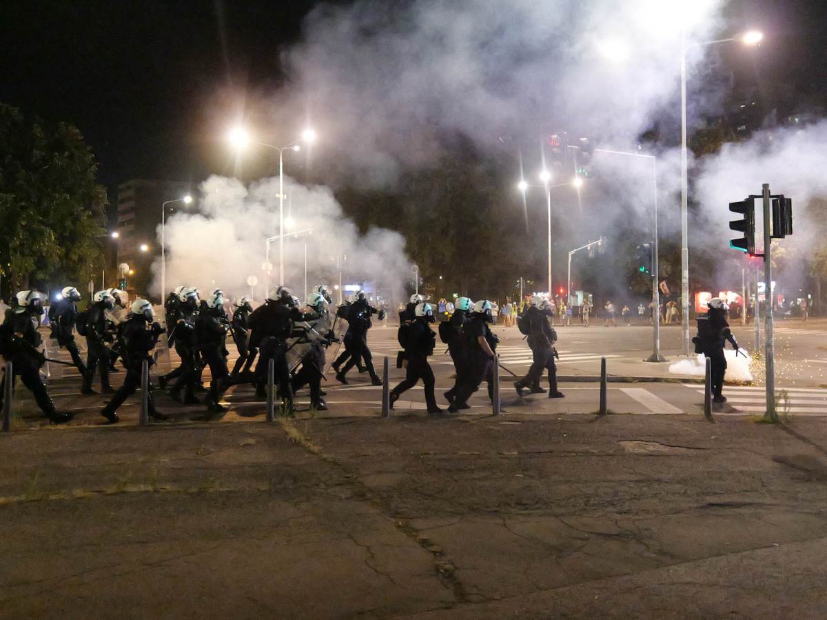  protest u srbiji, reakcije vlasti 