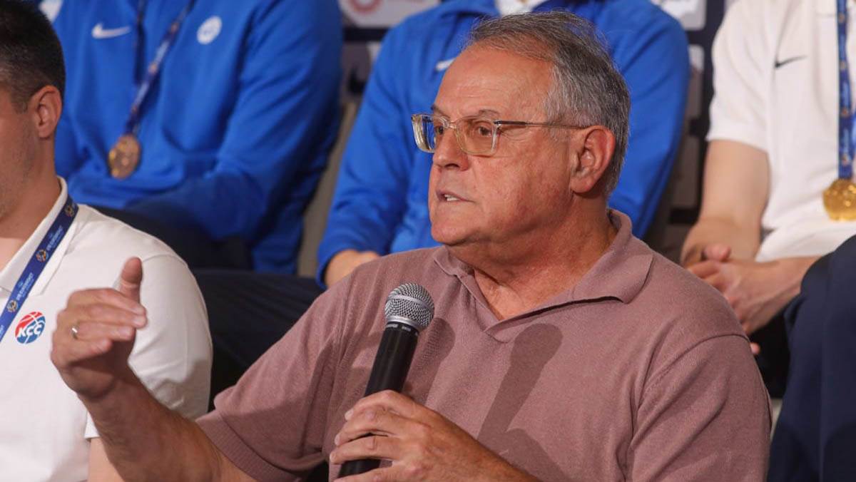  Nebojša Čović o zlatnoj medalji kadeta Srbije na Eurobasketu  