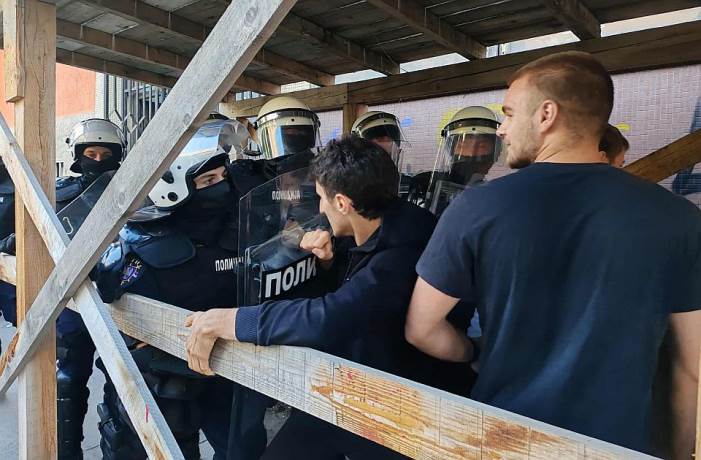  studenti blokada suda u novom sadu zbog hapšenja 