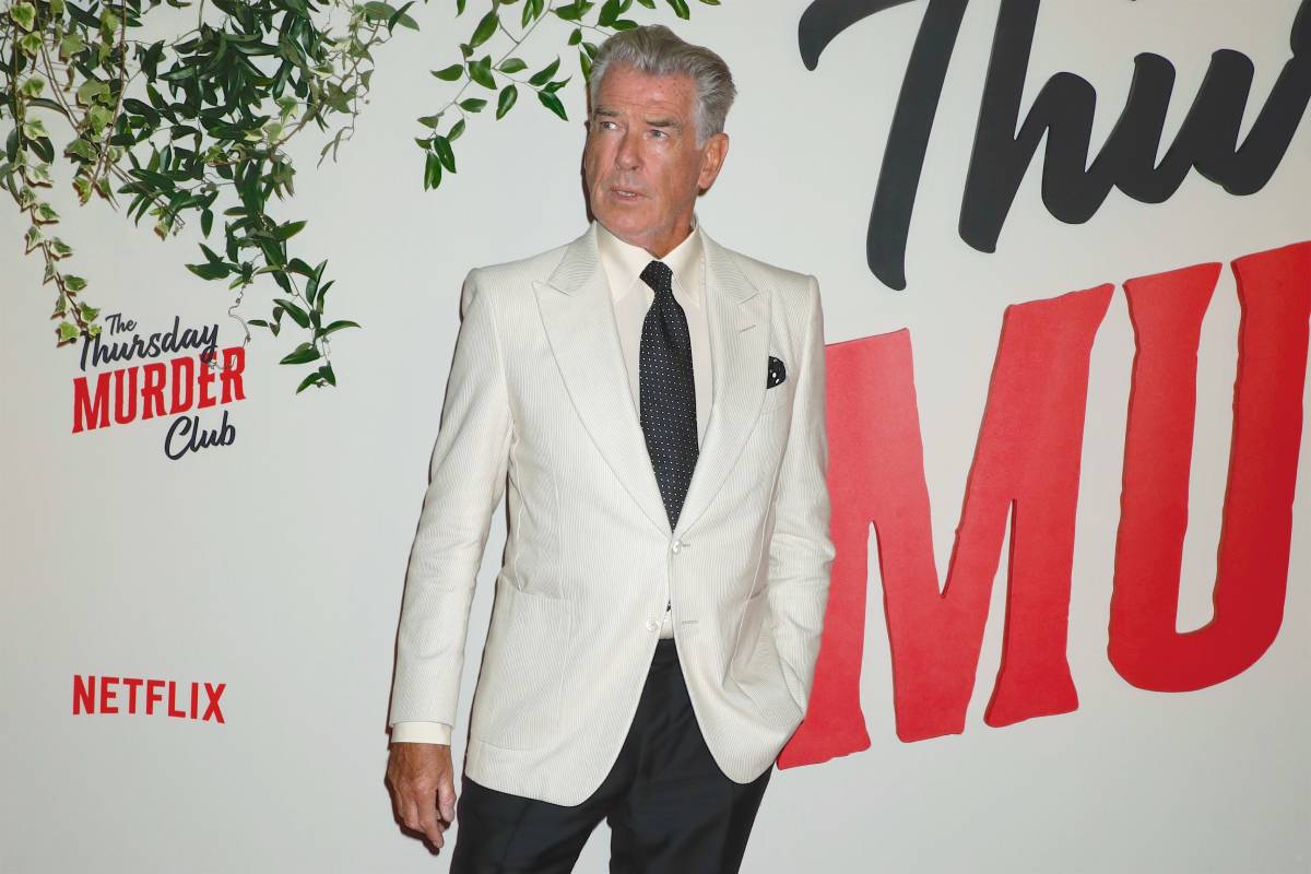  Ljudi ne mogu da veruju kako Pirs Brosnan izgleda pored žene 