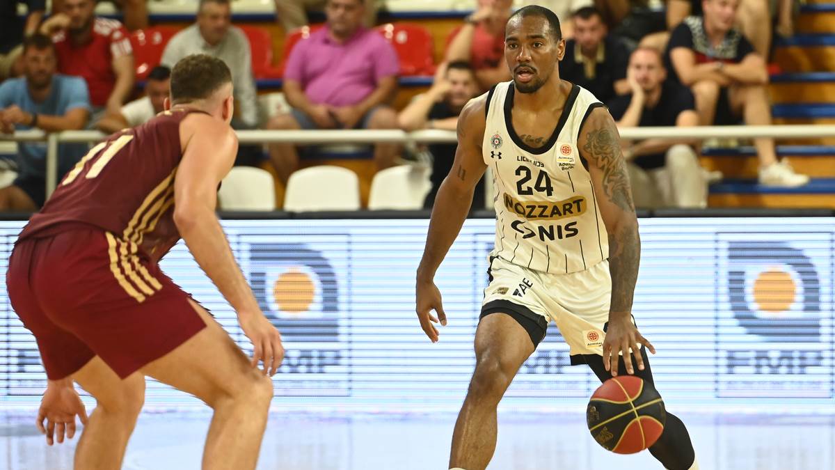  Ajzea Majk prešao u Bajern 