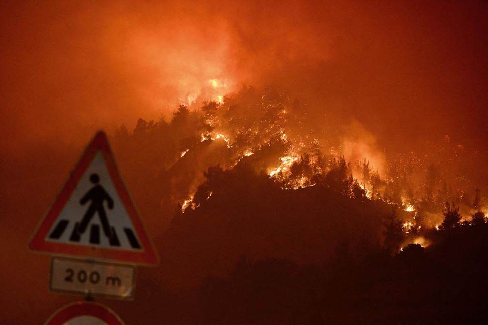  Španija proglasila "zone katastrofe" zbog požara i poplava širom zemlje (VIDEO) 