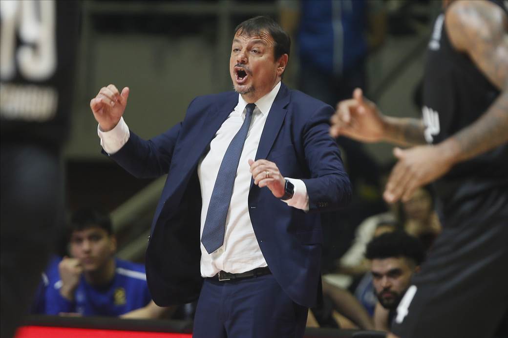  Ergin Ataman ponovo kažnjen u Evroligi 