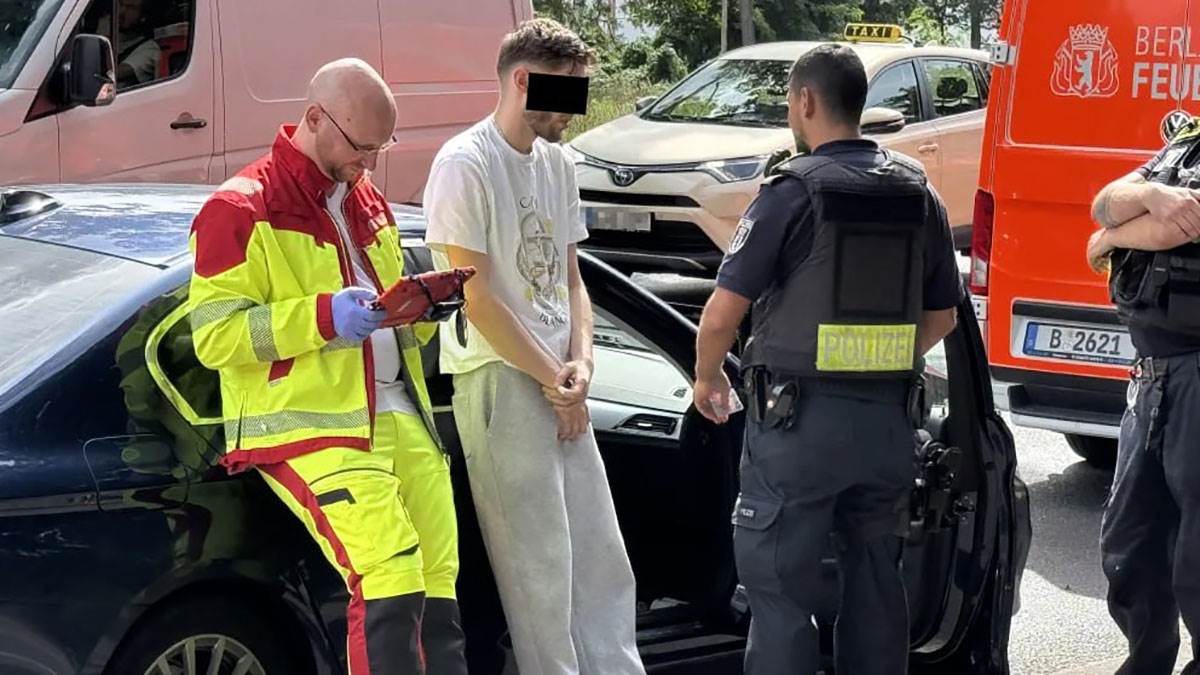  Automobil udario djecu u Berlinu 