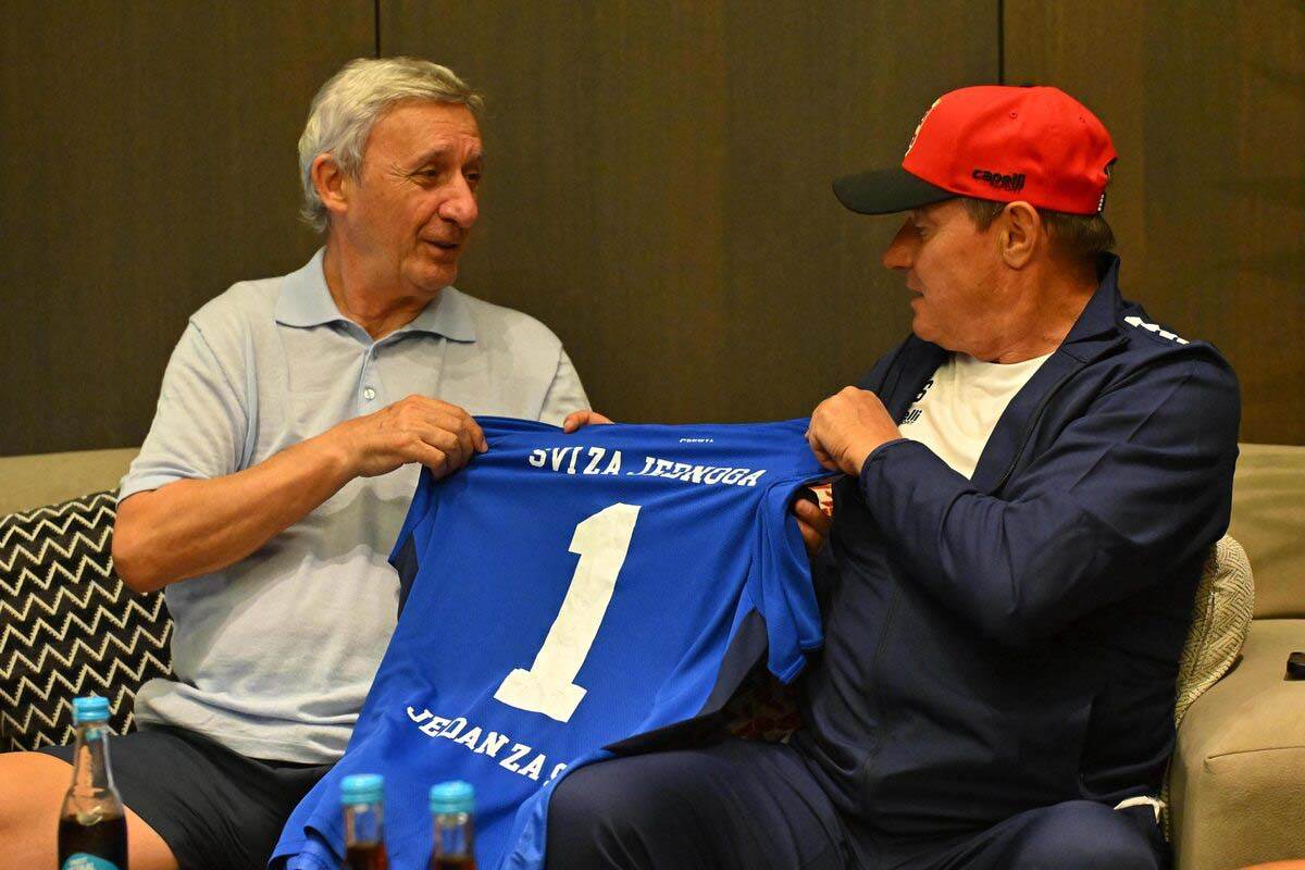  Sastanak Pešića i Piksija u Rigi 