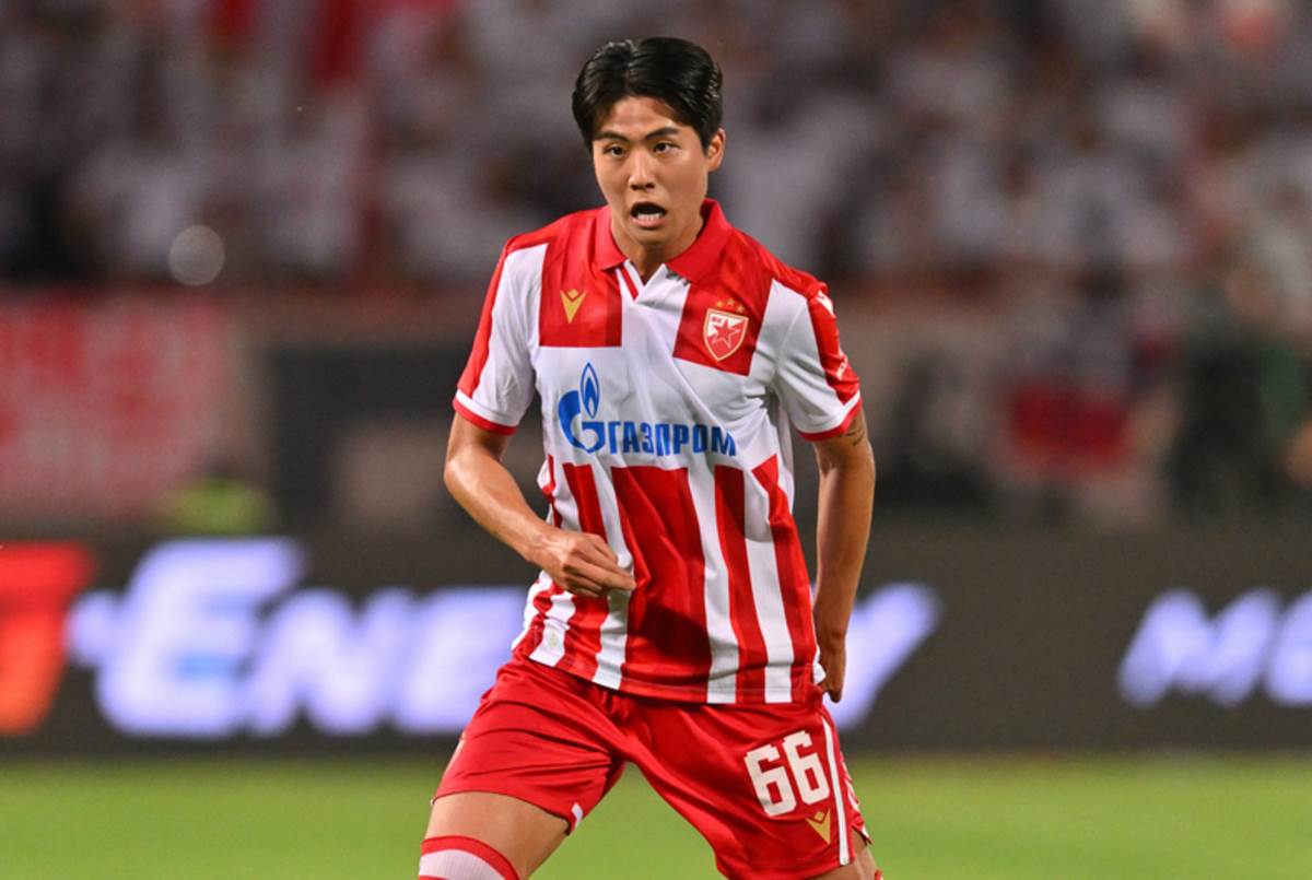  Seol htio da ode iz Crvene zvezde  