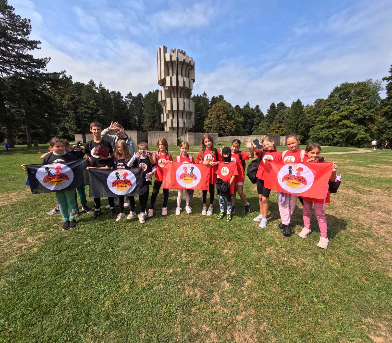  Udruženje mio mondo kamp na Kozari 