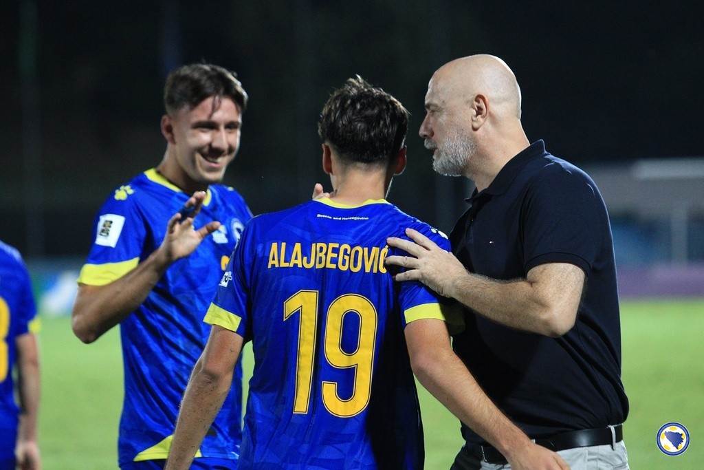  Kerim Alajbegović potpisao novi ugovor sa Salcburgom 