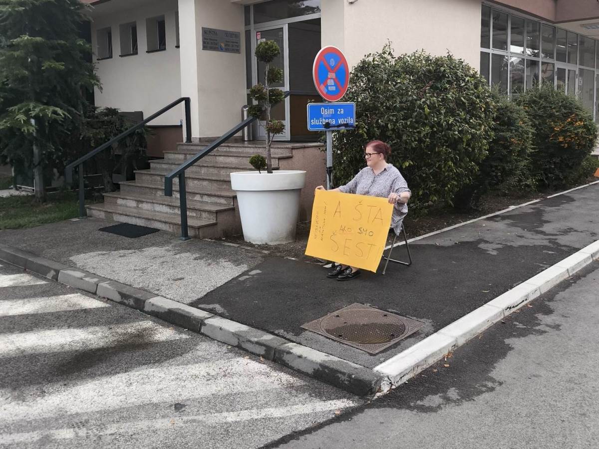  Protest u Brčkom protiv nacrta zakona o zapošljavanju osoba s invaliditetom 