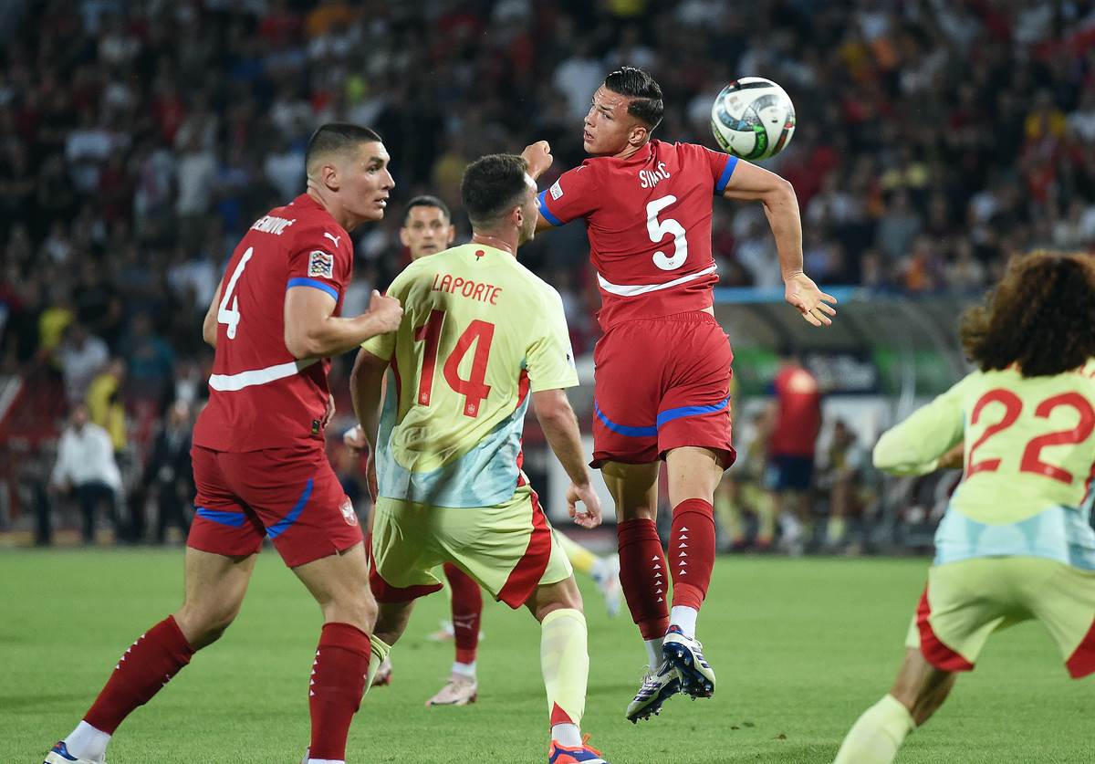  jan karlo simic se dogovorio sa al itihadom 