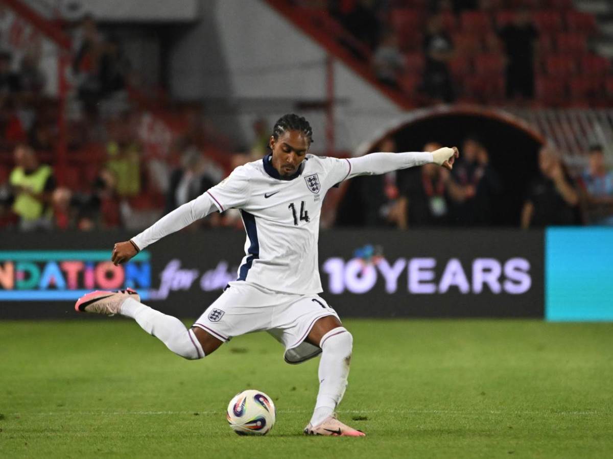  Đed Spens prvi musliman u reprezentaciji Engleske 