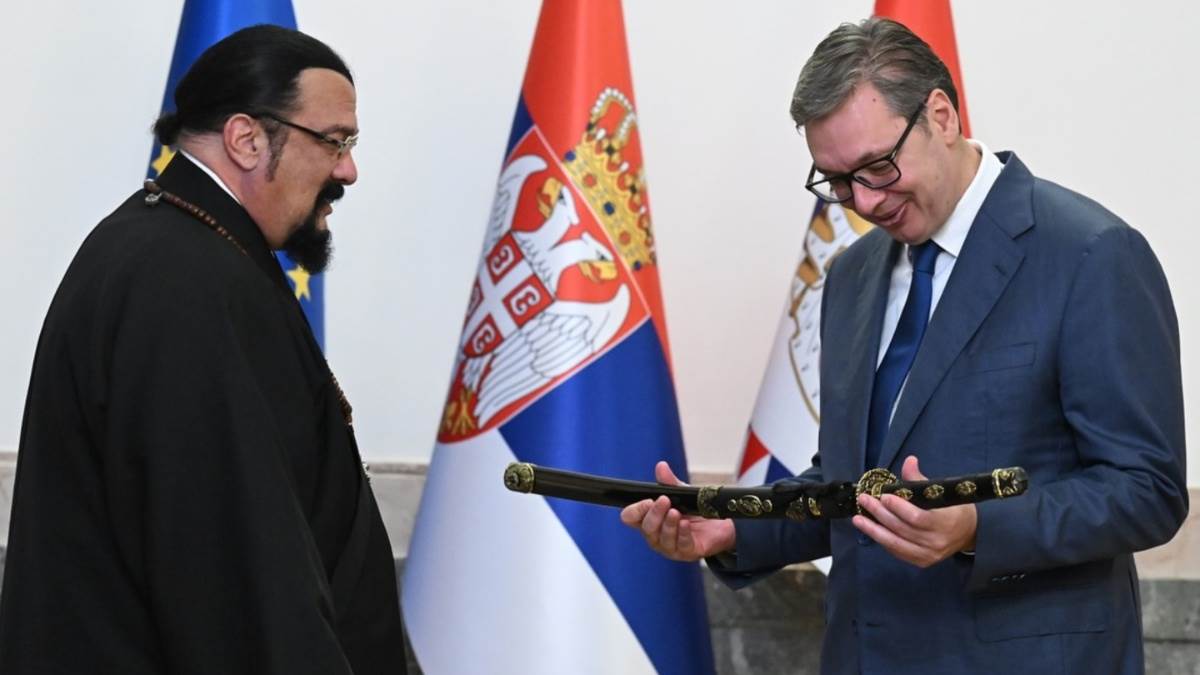  Vučić ugostio Stivena Sigala 