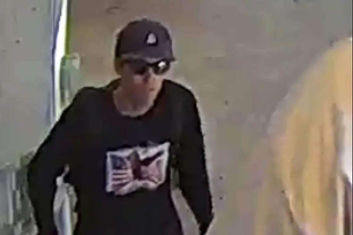  fbi objavio sliku ubice čarlija kirka 