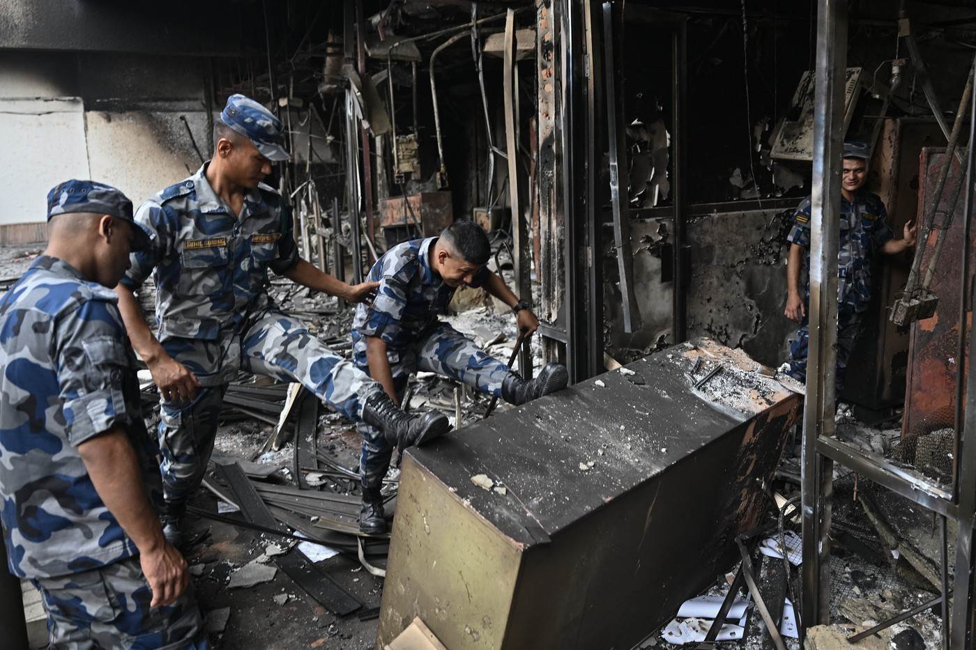  hapšenje odbjeglih zatvorenika u nepalu 