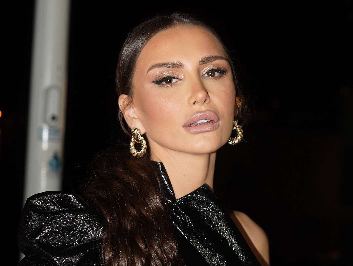  Kako je izgledala Emina Jahović pre estetskih operacija? 