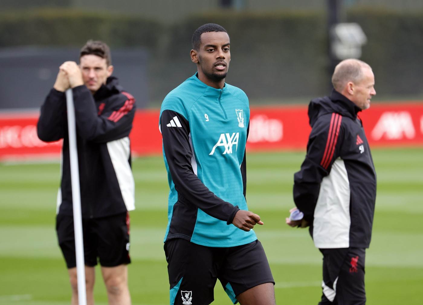  Aleksander Isak debituje za Liverpul u Ligi šampiona protiv Atletiko Madrida 