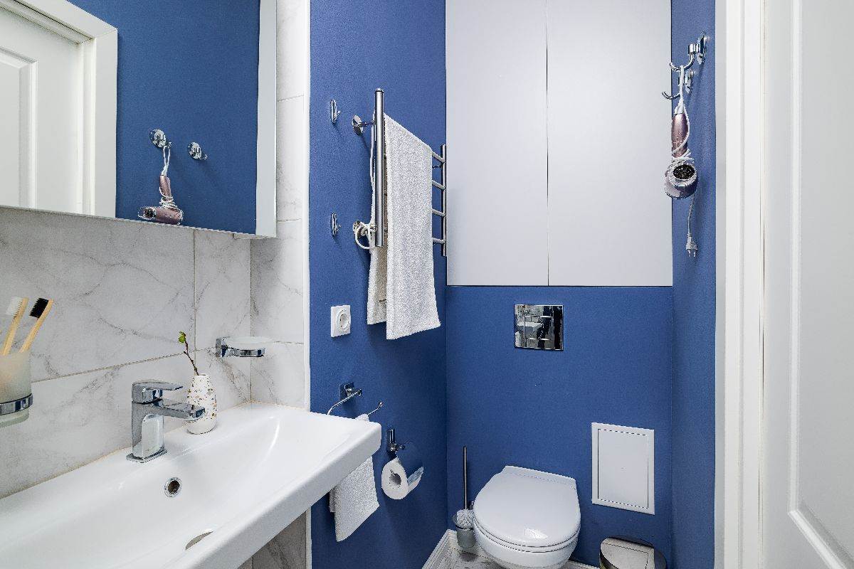  Kako urediti malo kupatilo 