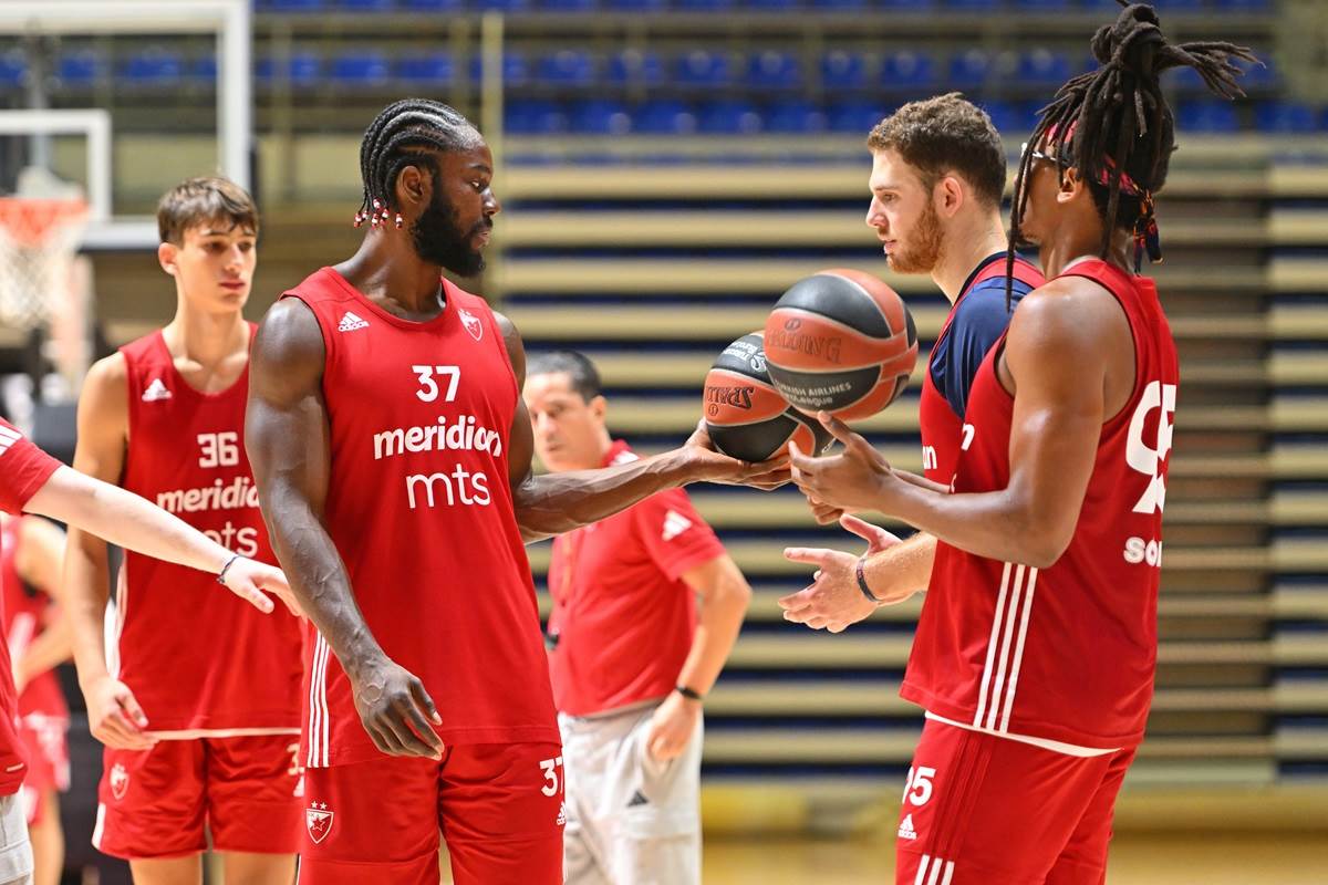  Semi Odželej o Crvenoj zvezdi  