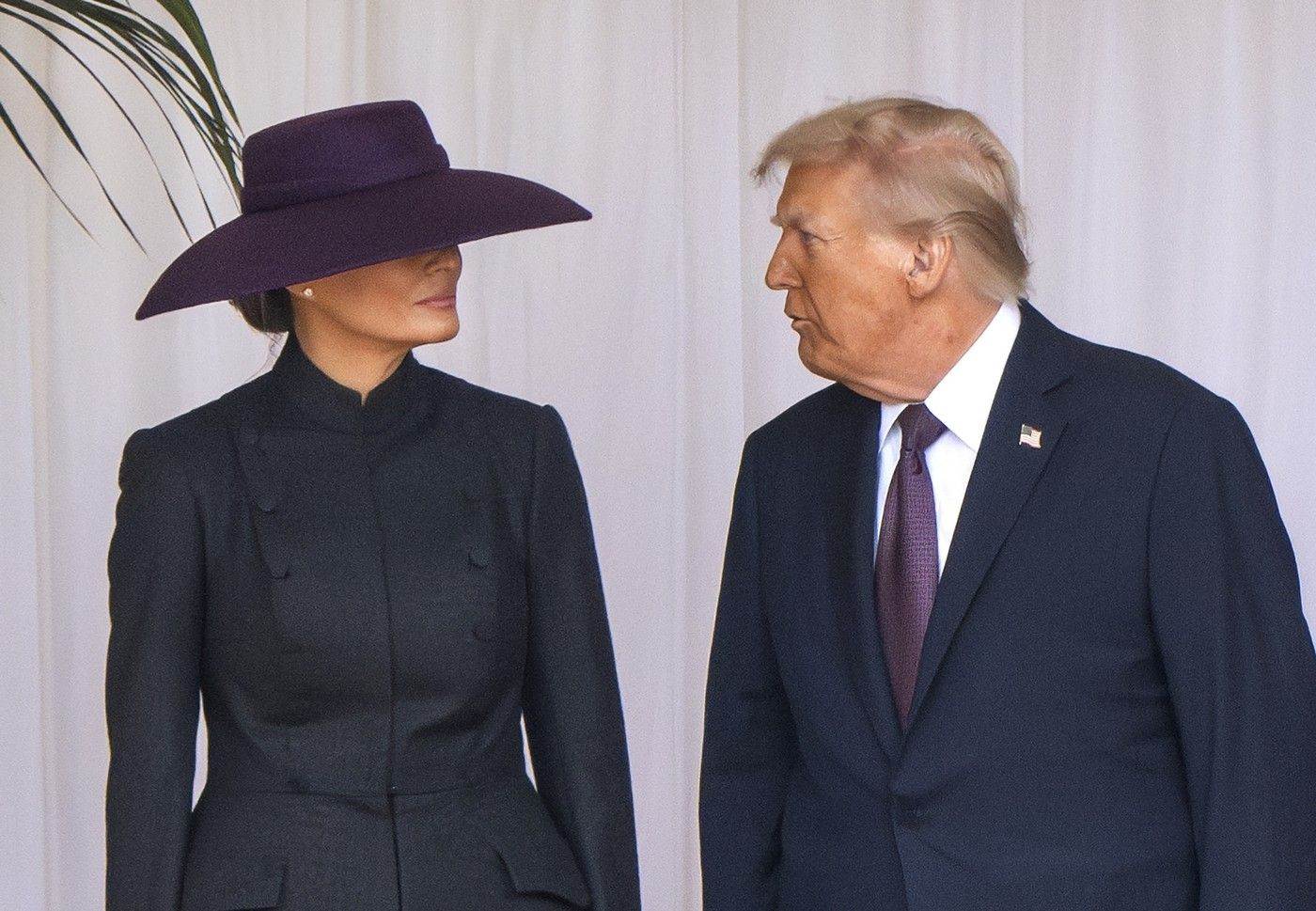  svađa na internetu oko melanijinog pojasa 