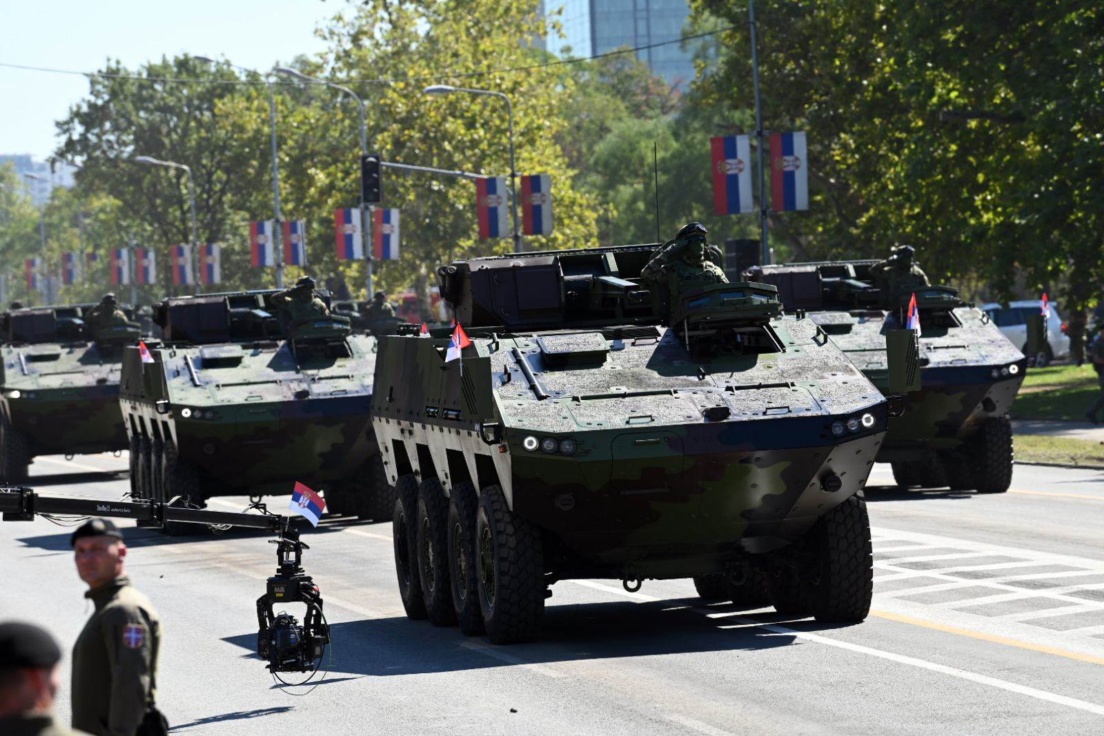  U Beogradu vojna parada "Snaga jedinstva" 