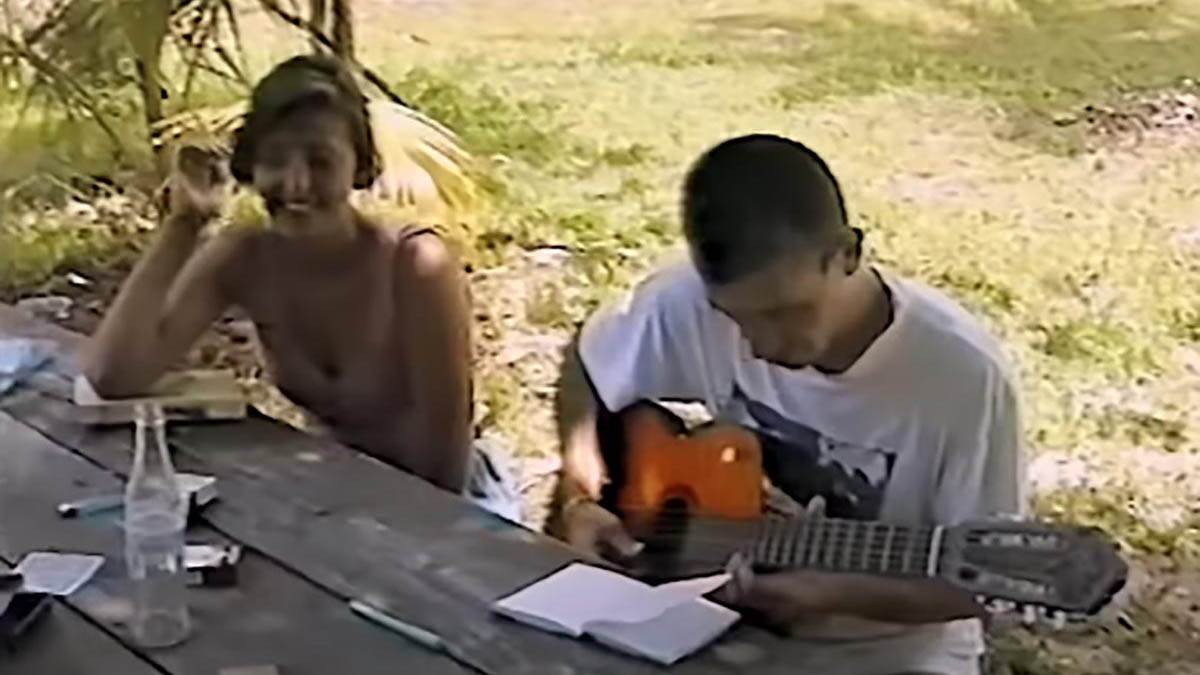  Neobjavljena pesma Milana Mladenovića Između dva dana 