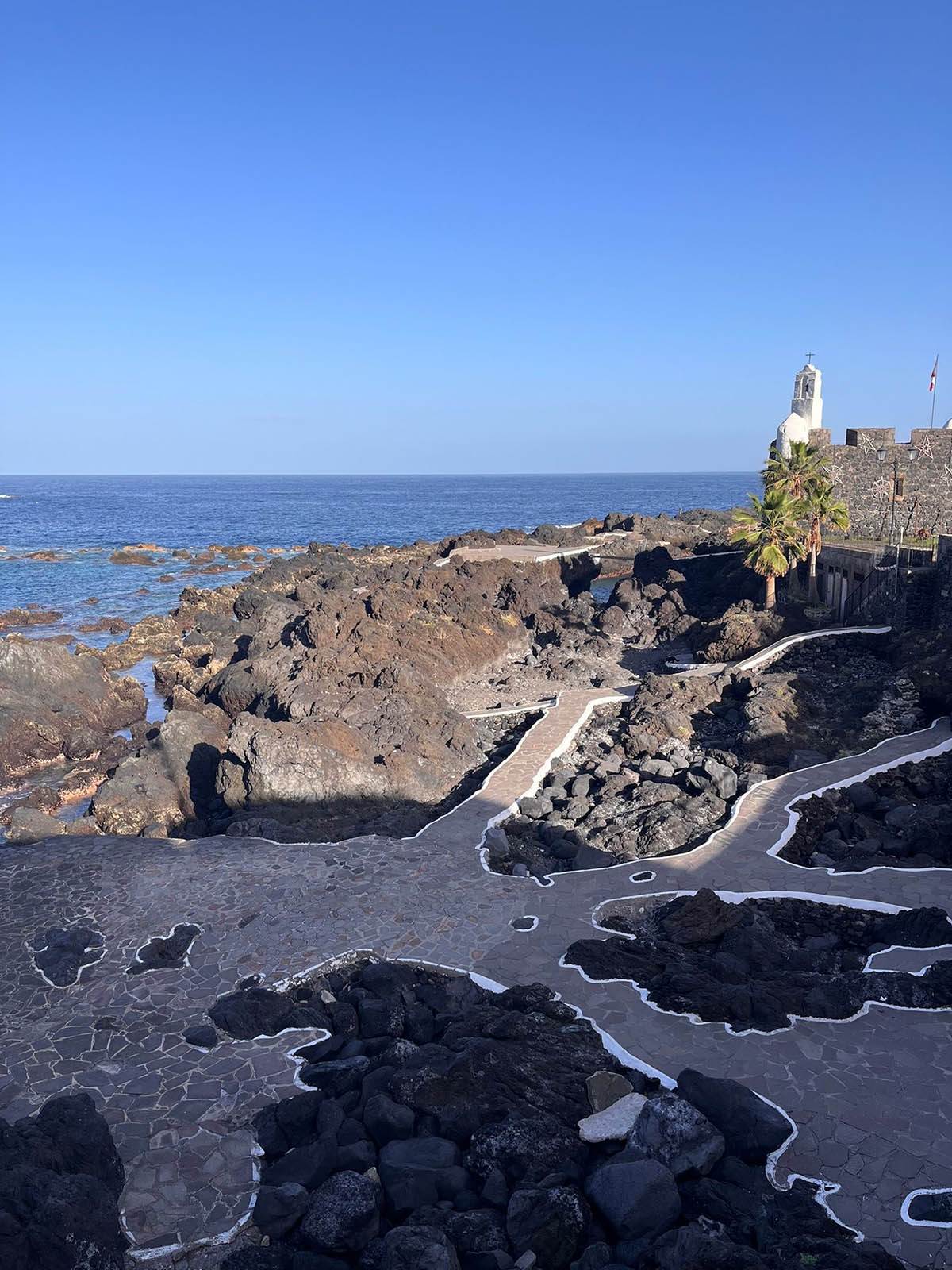  Talasi usmrtili tri osobe na Tenerifima 