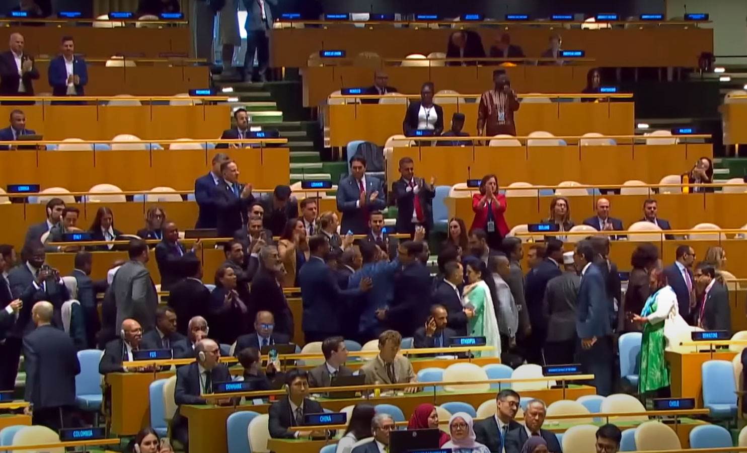  diplomate napuštaju salu UN-a tokom govora benjmina netanjahua 