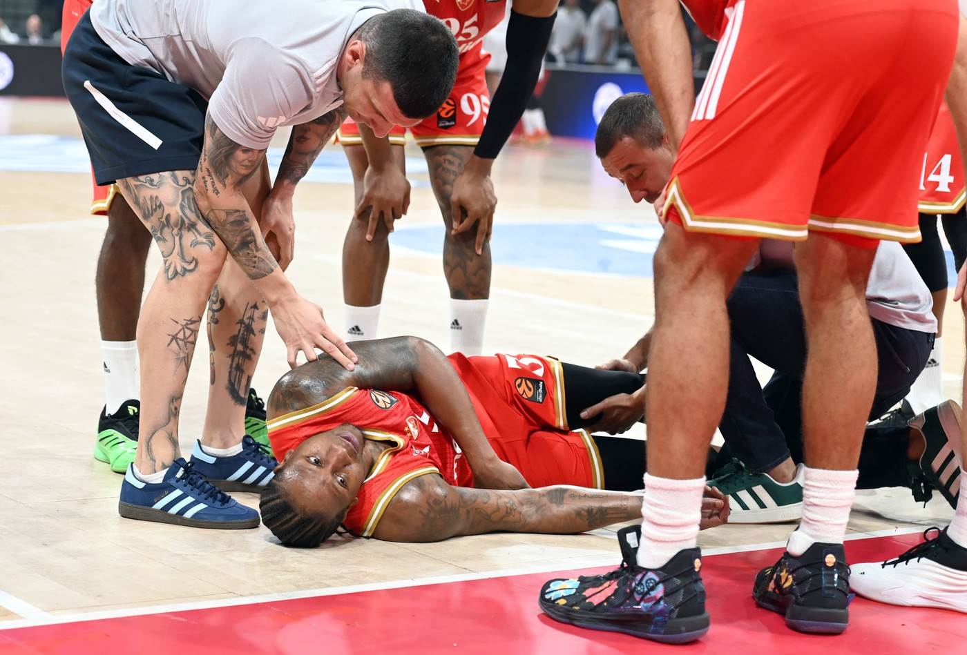  Ajzea Kenan povrijedio prednji ukršteni ligament 