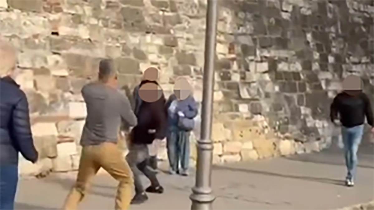  Opljačkani turisti na Kalemegdanu 