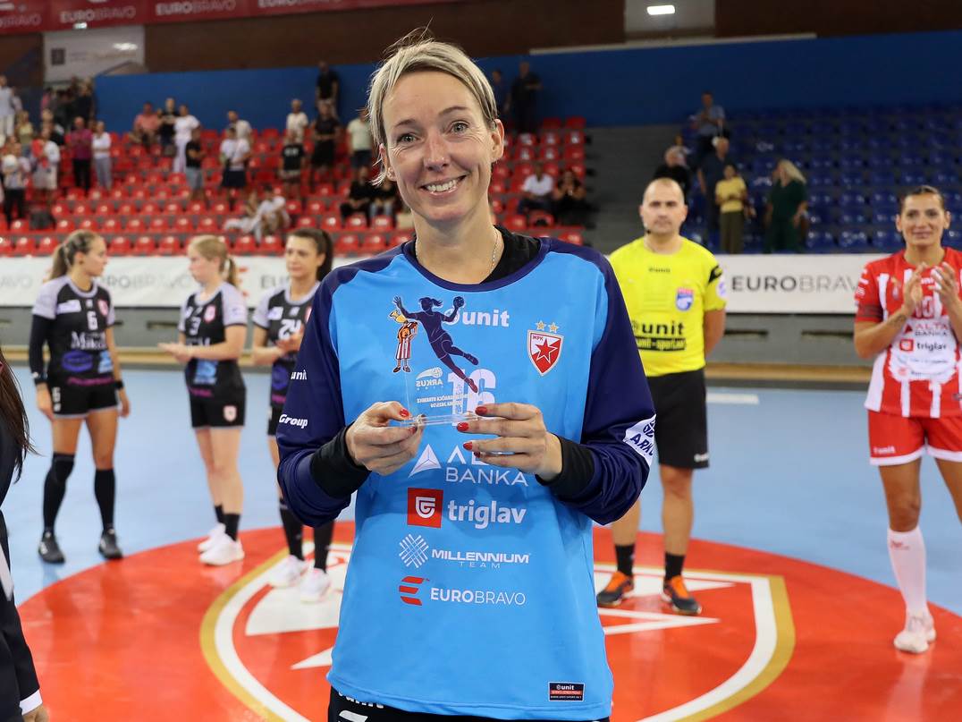  Katrina Lunde dolazak Crvena zvezda 