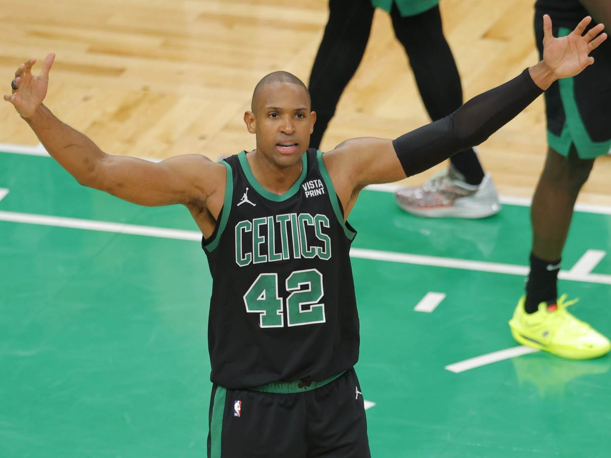  Golden Stejt doveo Ala Horforda  