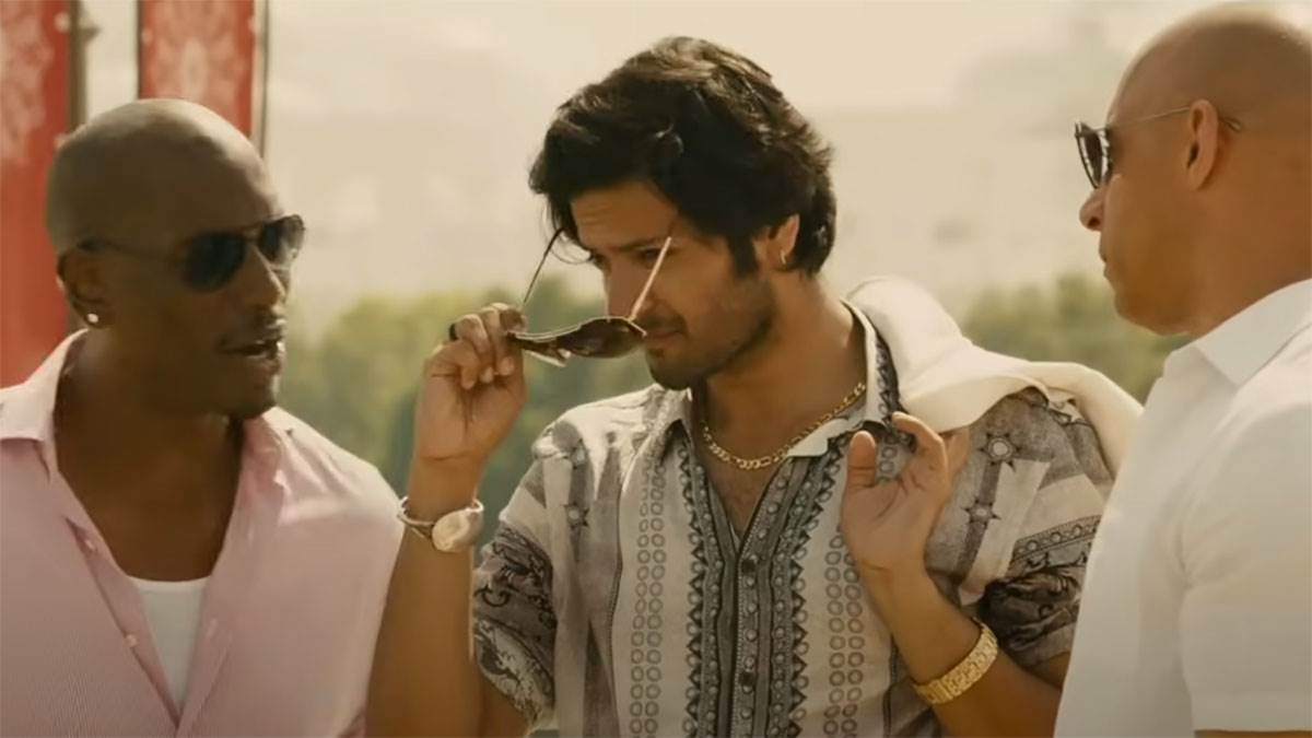  Tajriz Gibson optužen za ubistvo psa 