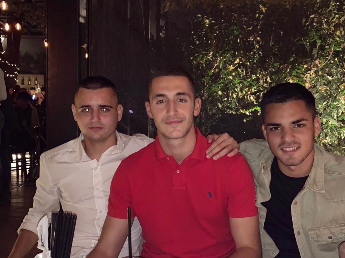  Arton Zekaj karijera i reprezentacija 