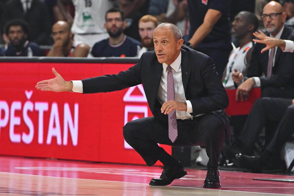  Etore Mesina podnio ostavku  