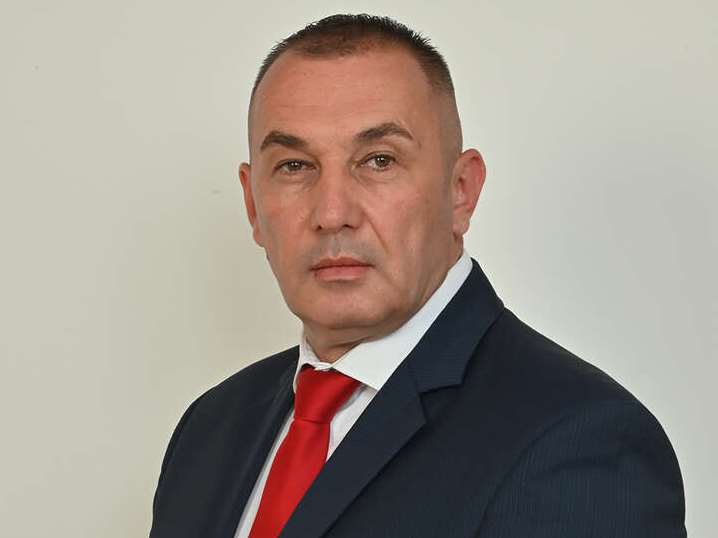  Dejan Kojić prelazi u pokret sa Stanivukvoićem i radojičićem 