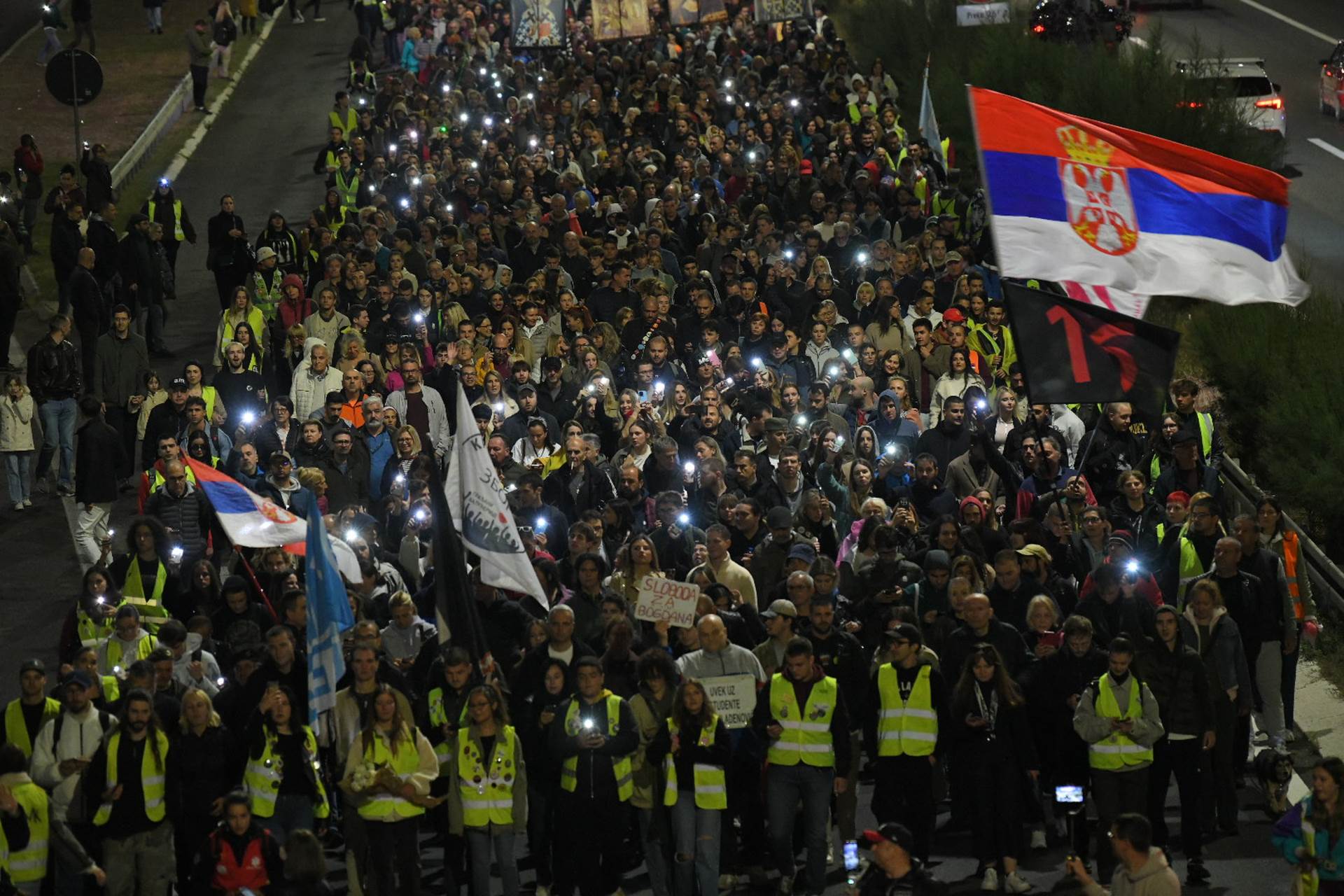  Protest u Beogradu zbog pada nadstrešnice 