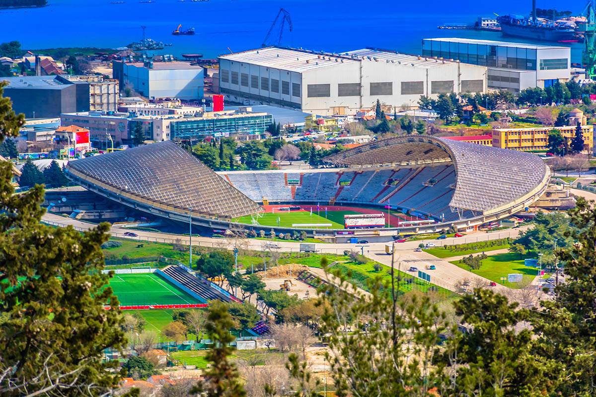  Dijelovi ploča otpadali sa stadiona Poljud 