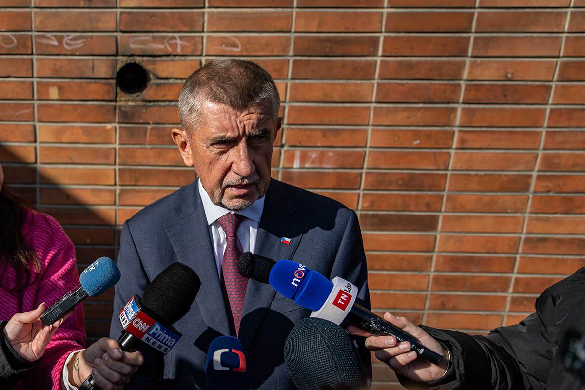  Izbori u Češkoj: Andrej Babiš ubjedljivo vodi 