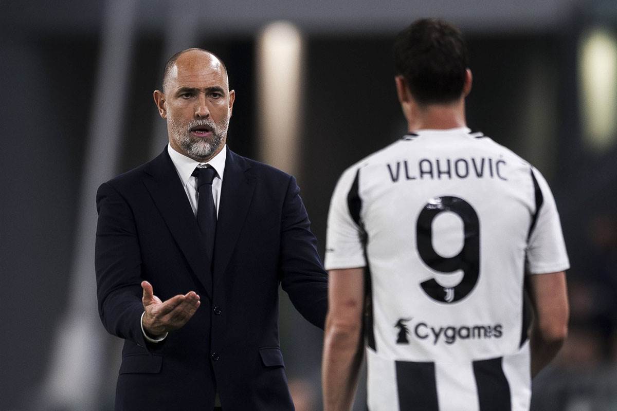  Navijači izviždali Igora Tudora nakon remija sa Milanom 