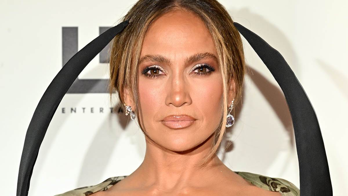  Dženifer Lopez u pauk haljini dizajnera Harisa Rida 