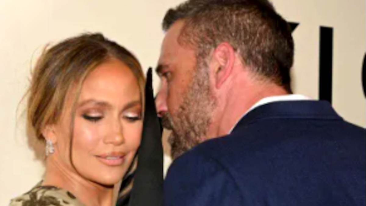  Džej Lo i Ben Aflek na crvenom tepihu 