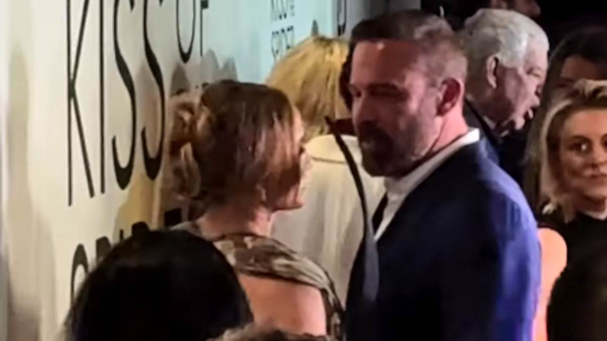  Izvori bliski paru otkrili da li će se Ben Aflek i Dženifer Lopez pomiriti 