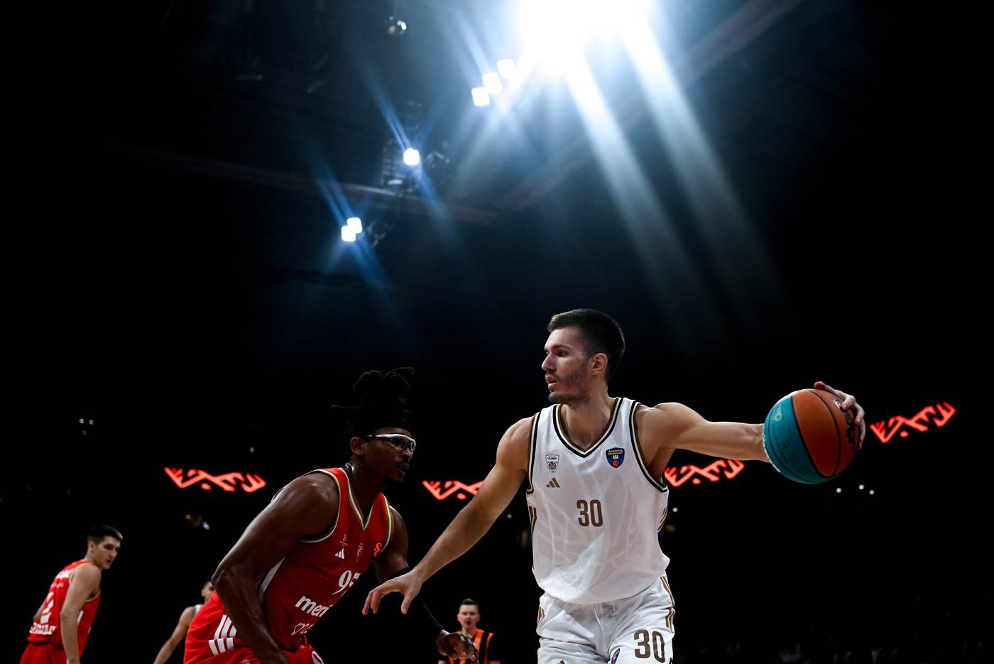  Filip Petrušev imao je vreo doček u Pireju 