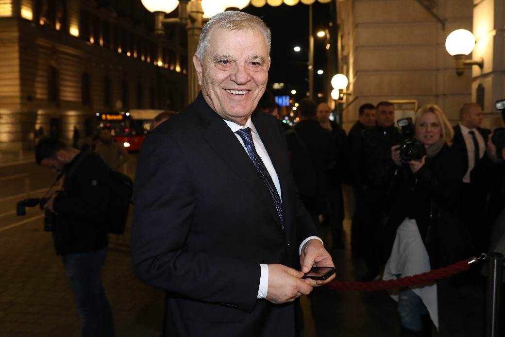  rade bogdanovic tomislav karadzic dobija platu u fss 