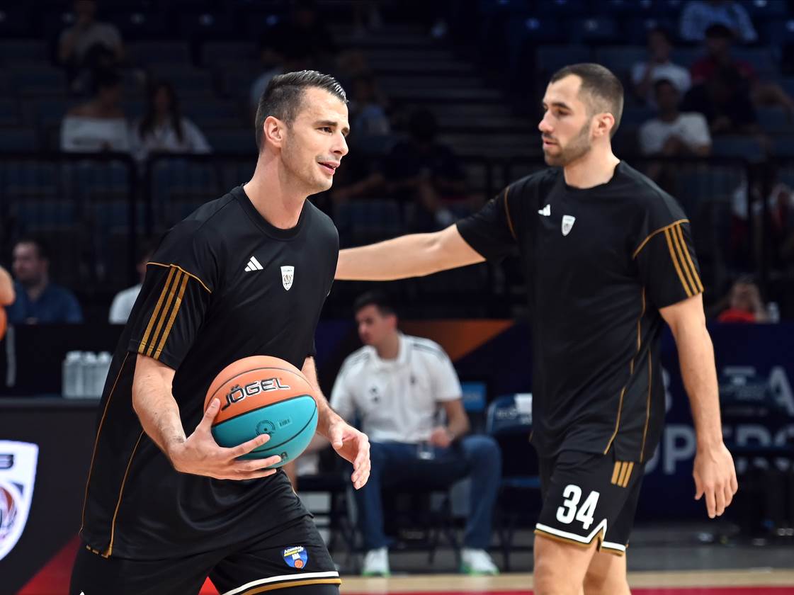  Evroliga Dubai pobijedio Fenerbahče  